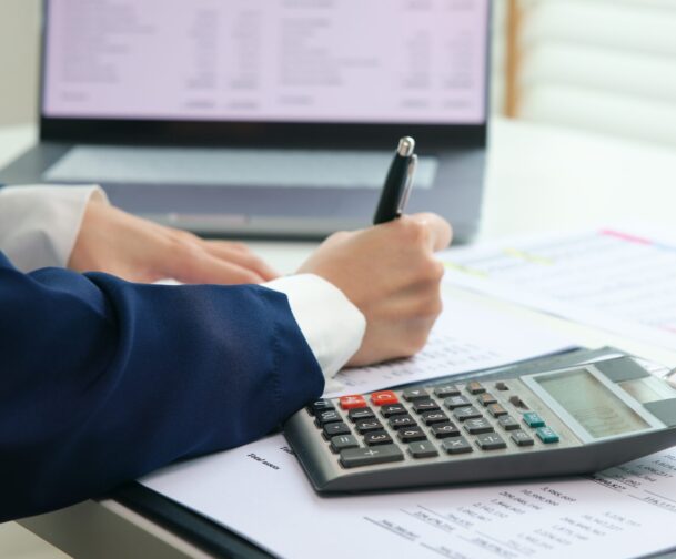 Internal,Tax,Audit,Review,Checking,Esg,Data,Risk,In,Balance